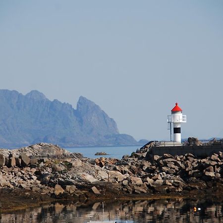 Kabelvag Rorbuer Vandrerhjem Екстериор снимка